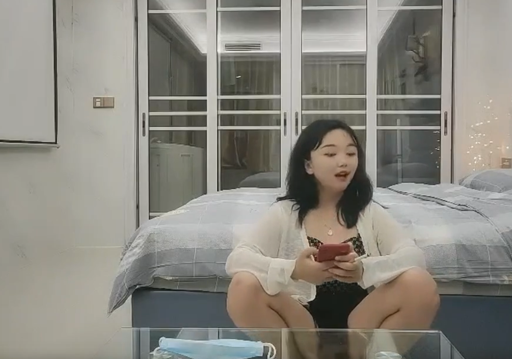小马寻花-齐逼小短裤大奶妹连干2炮